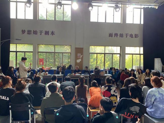 2debfa48195323babdd62bb35ed9bf3.jpg 2debfa48195323babdd62bb35ed9bf3.jpg