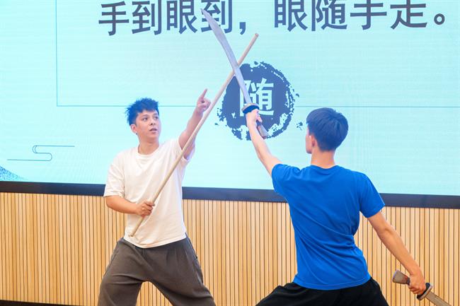 2号选手.jpg